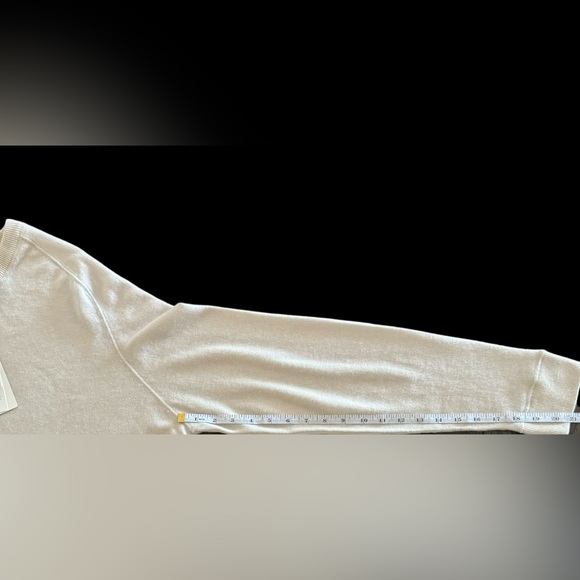 Massimo Alba NWT Luxury Men’s 100% Cashmere sweater XXL.taupe/crème color. $995 - Picture 9 of 15